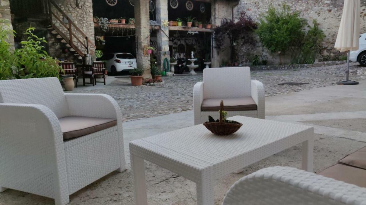"Country House Il Brolo" Polpenazze del Garda Exterior photo